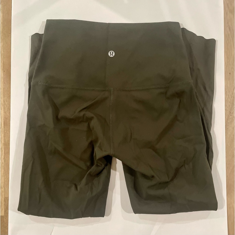 Wunder Under High Rise 23’ Crop Scalloped